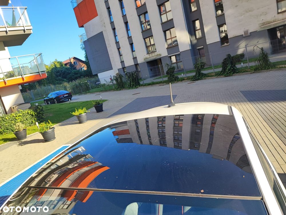 Fiat 500 1.0 Hybrid (RED) - 6