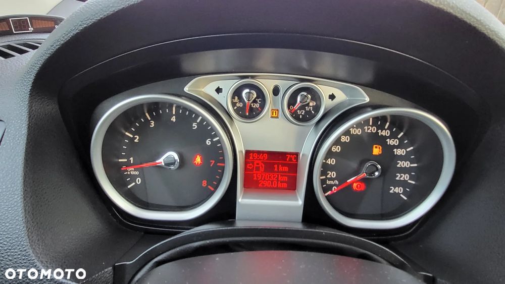 Ford Kuga 2.5 4x4 Champions Edition - 26