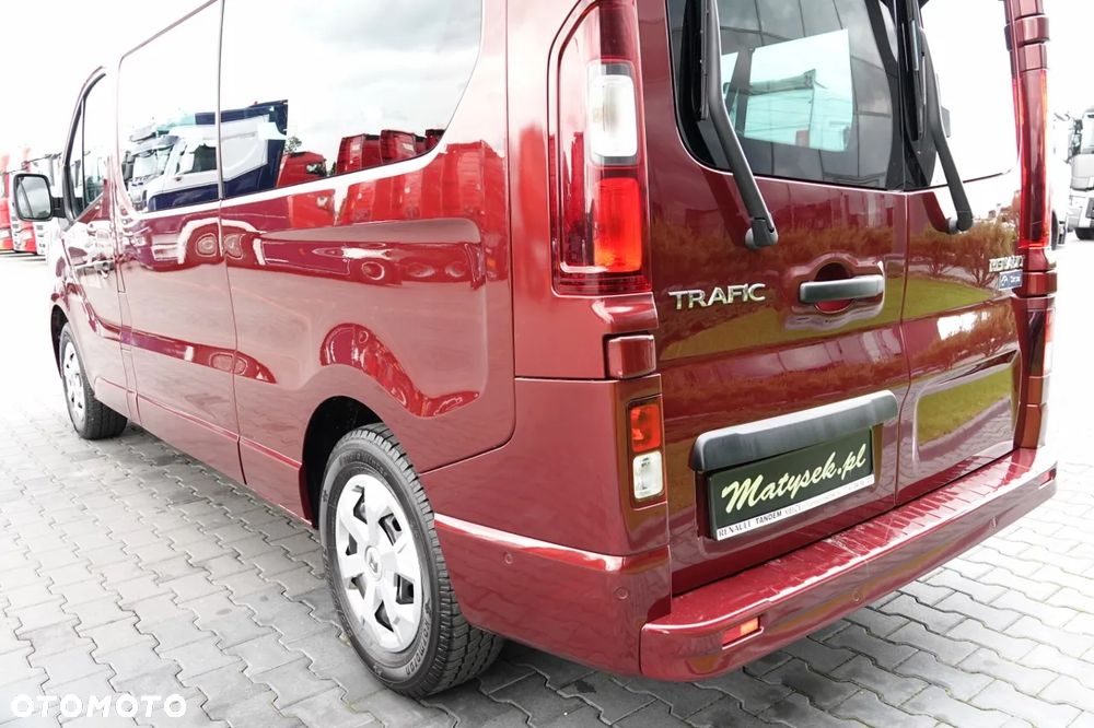 Renault TRAFIC III / BUS / 9 MIEJSC / 2022 ROK / PIERWSZY WŁAŚCICIEL / SERWISOWANY - 12