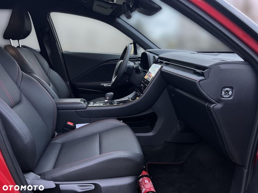 Lexus LBX 1.5 Hybrid Emotion - 15