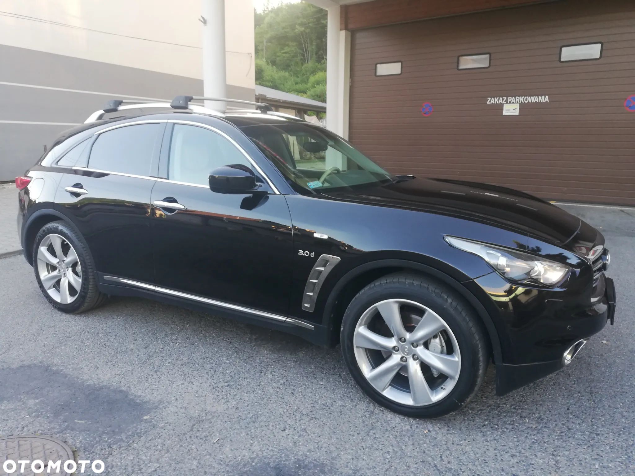 Infiniti QX70 3.0d S Premium - 1