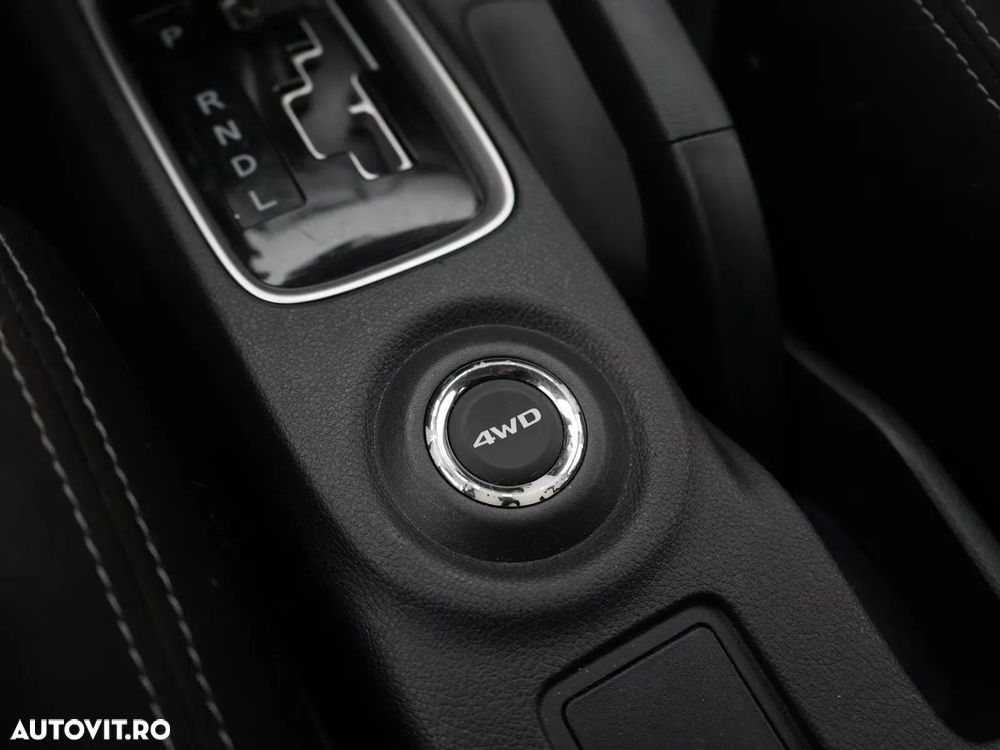 Mitsubishi Outlander 2.2 DI-D 4WD Instyle - 15