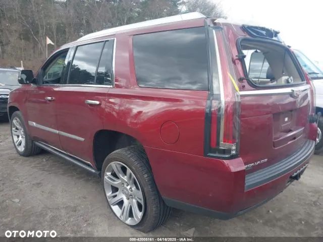 Cadillac Escalade 6.2 V8 AWD AT Premium - 16