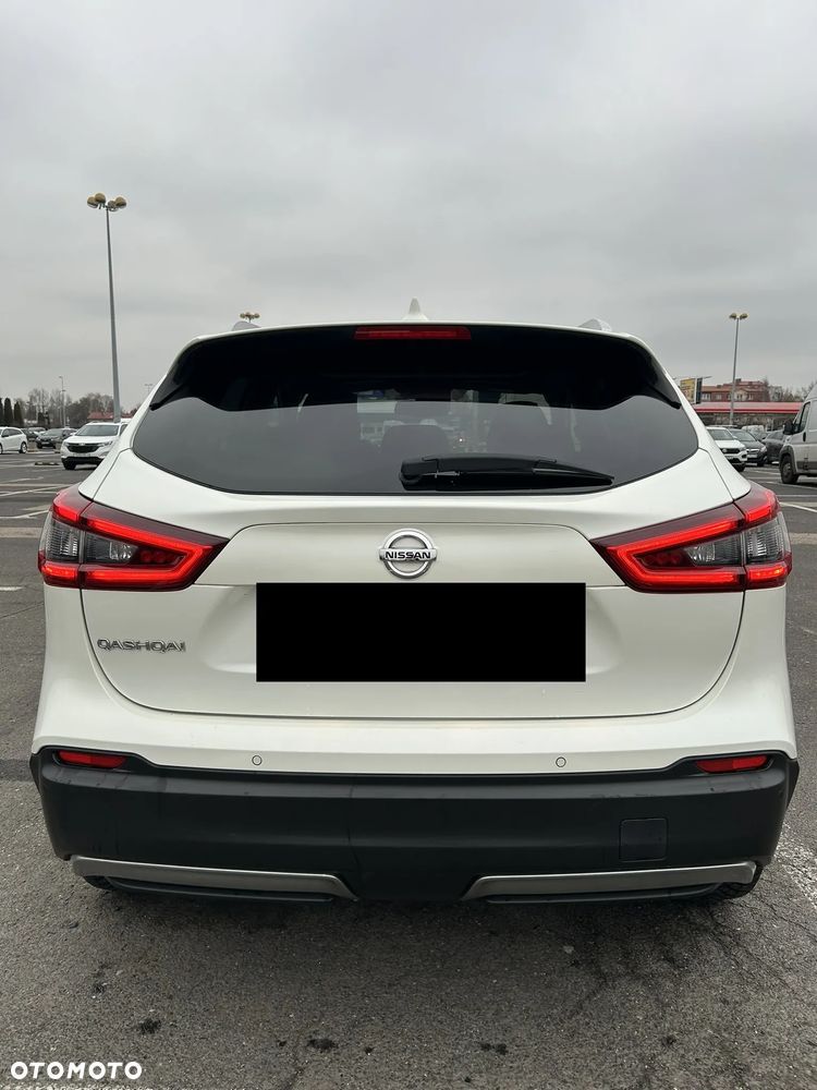 Nissan Qashqai 1.2 DIG-T N-Connecta Xtronic - 4