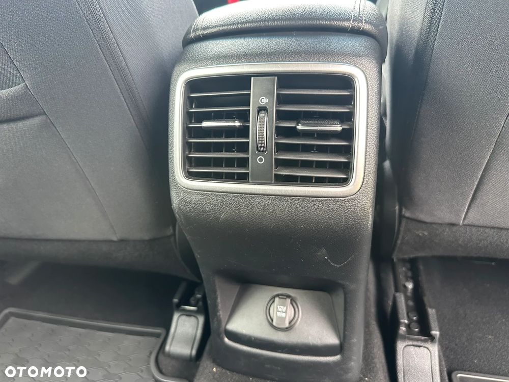 Kia Sportage 1.6 CRDI AWD GT LINE - 38