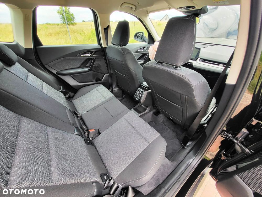 BMW X1 sDrive18d sport - 13