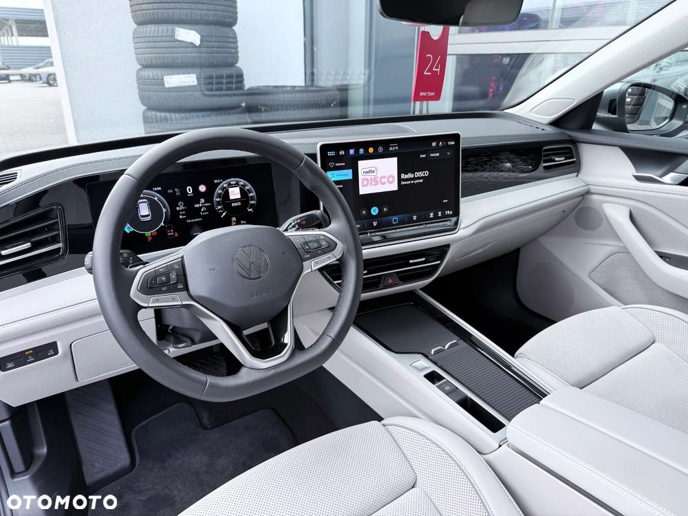 Volkswagen Passat 2.0 TDI EVO Elegance DSG - 19