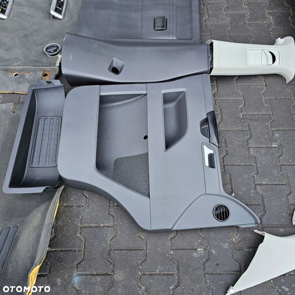 VW T5 T6 CARAVELLE KRÓTKA wnętrze wykładzina tapicerka fotel fotele KOMPLET - 13