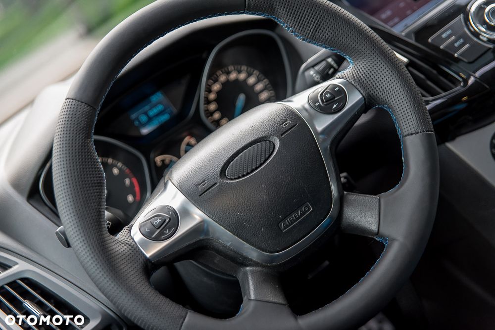 Ford Focus 1.6 Titanium - 18