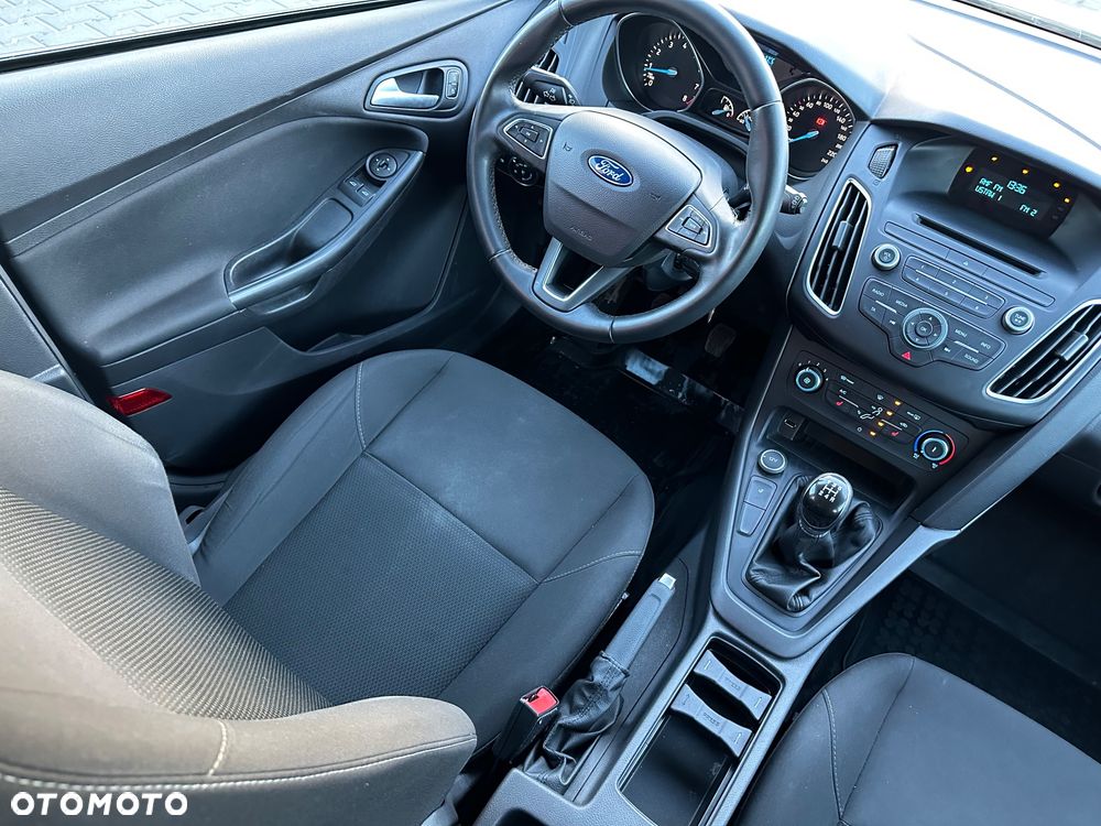 Ford Focus 1.6 Gold X (Trend) - 12