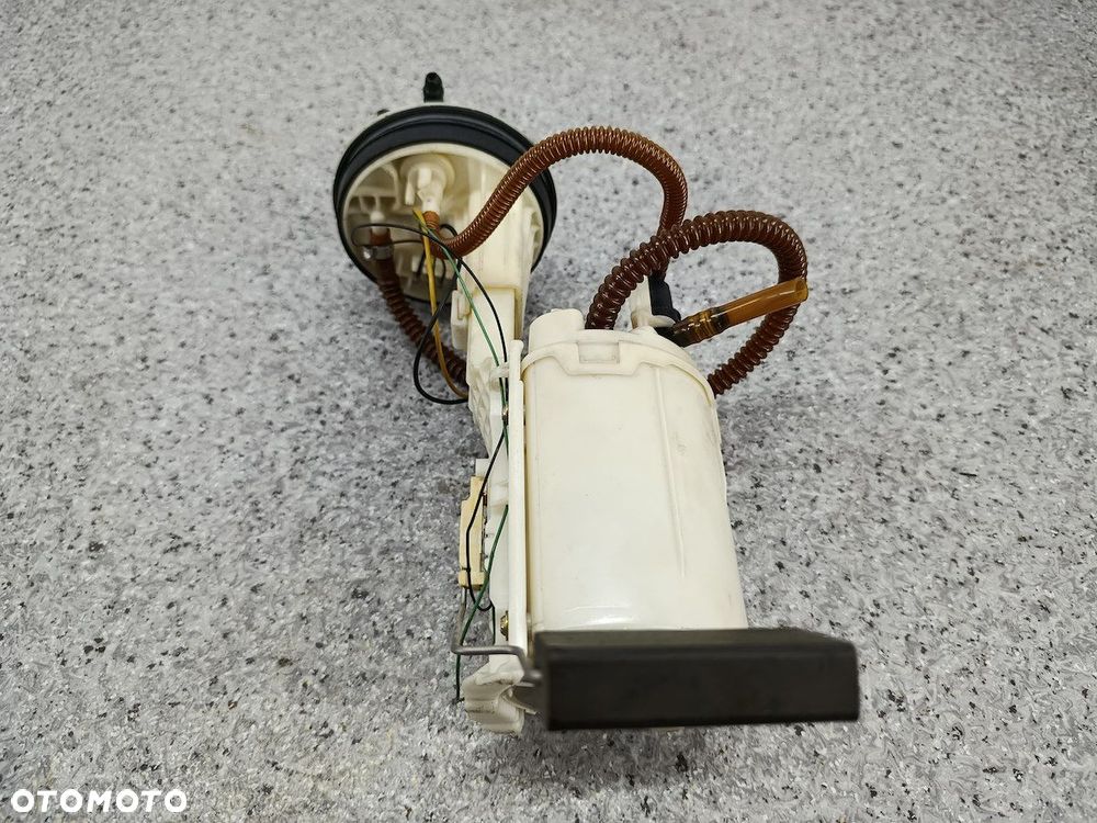 POMPA PALIWA AUDI A4 B6 8E0919051L VDO 1.8 20V - 6