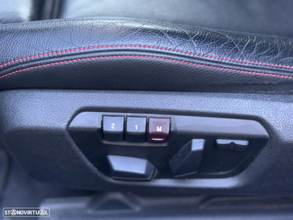 BMW 328 i Auto Pack M - 15