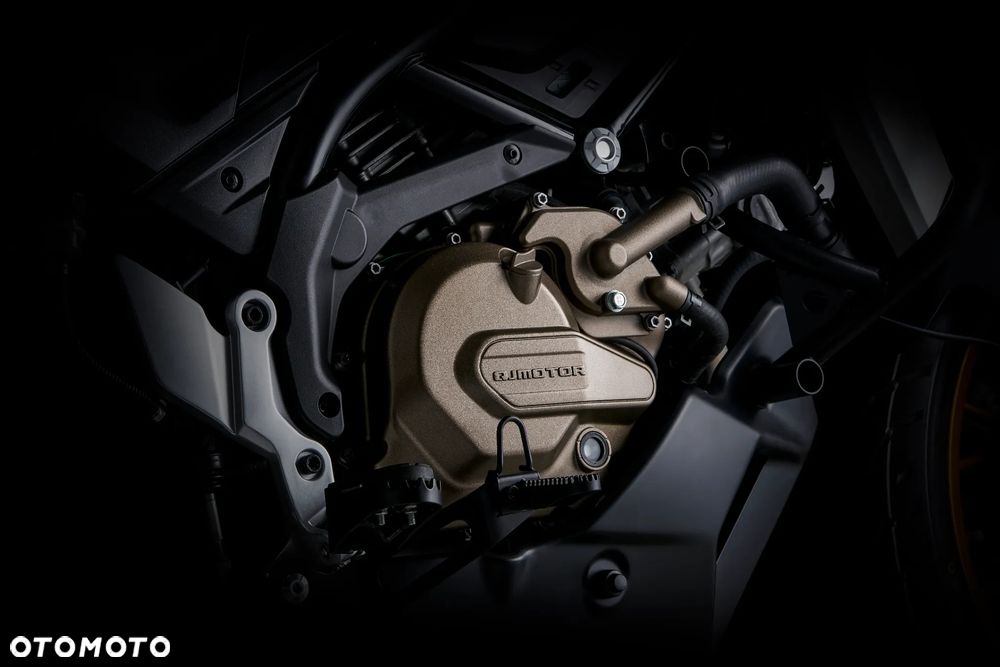 QJMOTOR SVT 650X - 26