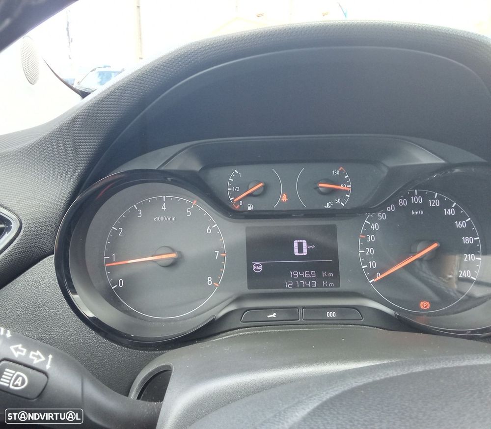 Opel Crossland 1.2 Business - 12
