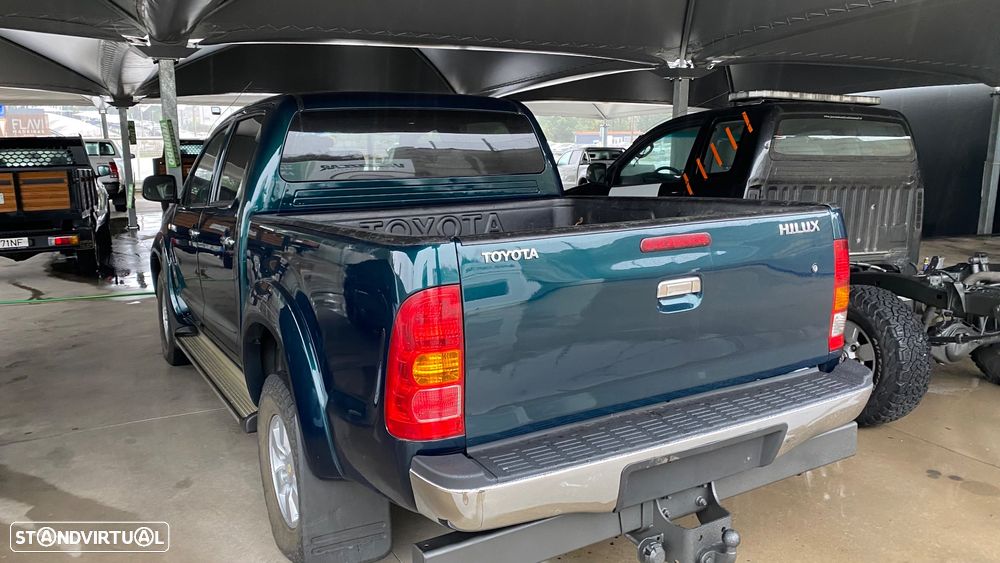 Toyota Hilux 4x4 Cabine Dupla DPF Comfort - 6