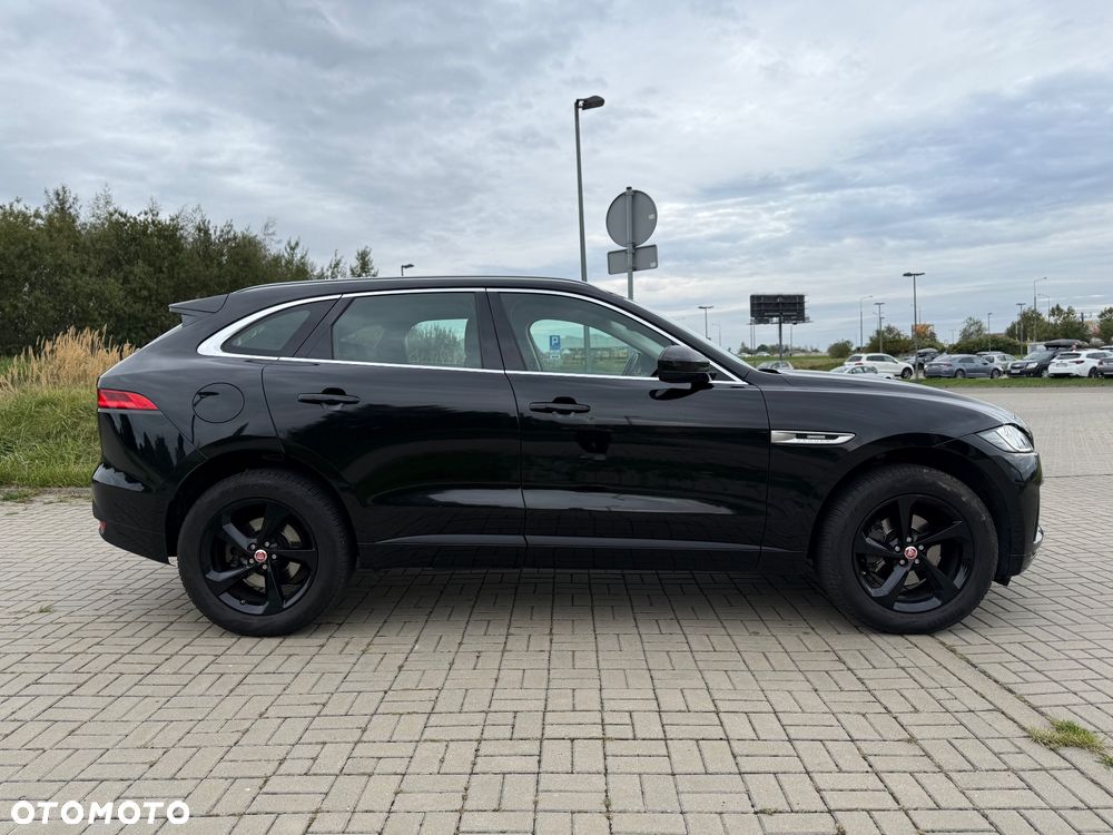 Jaguar F-Pace 2.0 i4D AWD R-Sport - 4