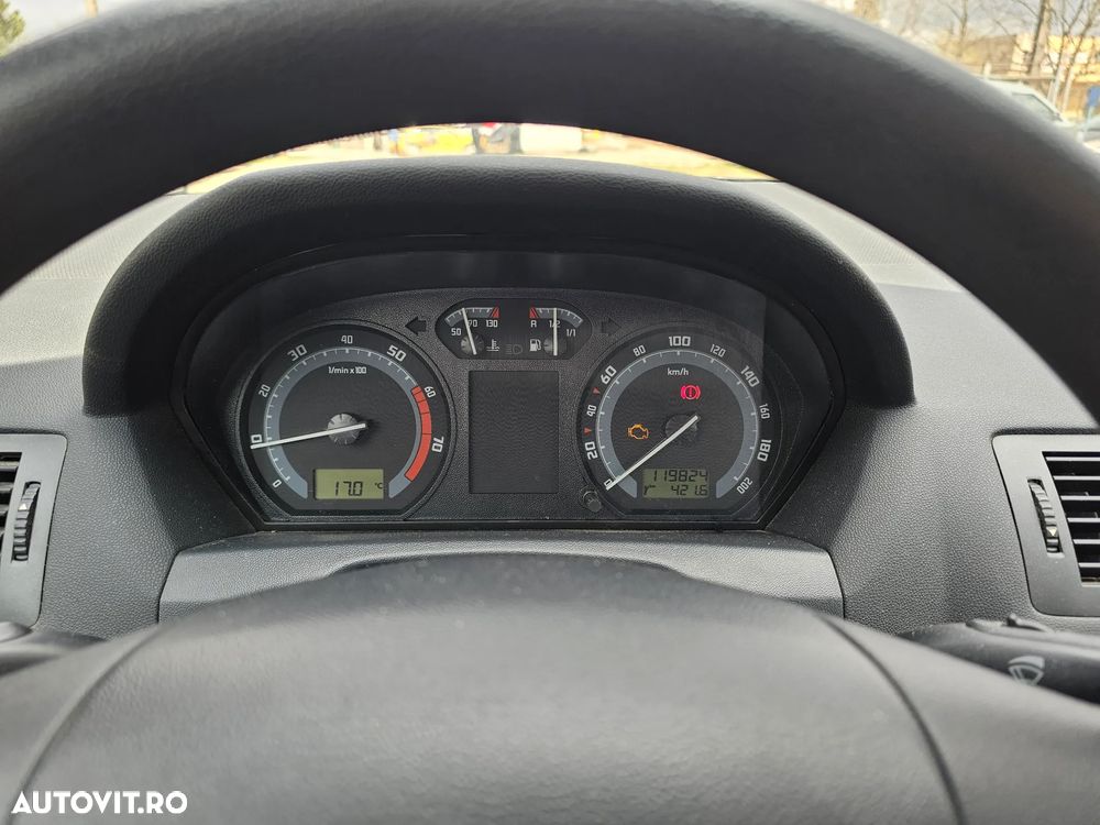 Skoda Fabia 1.2 Ambiente - 7