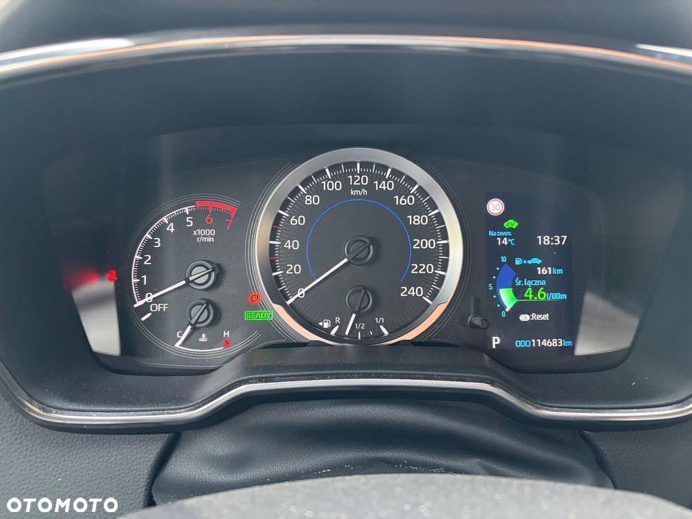 Toyota Corolla 1.8 Hybrid Comfort - 24