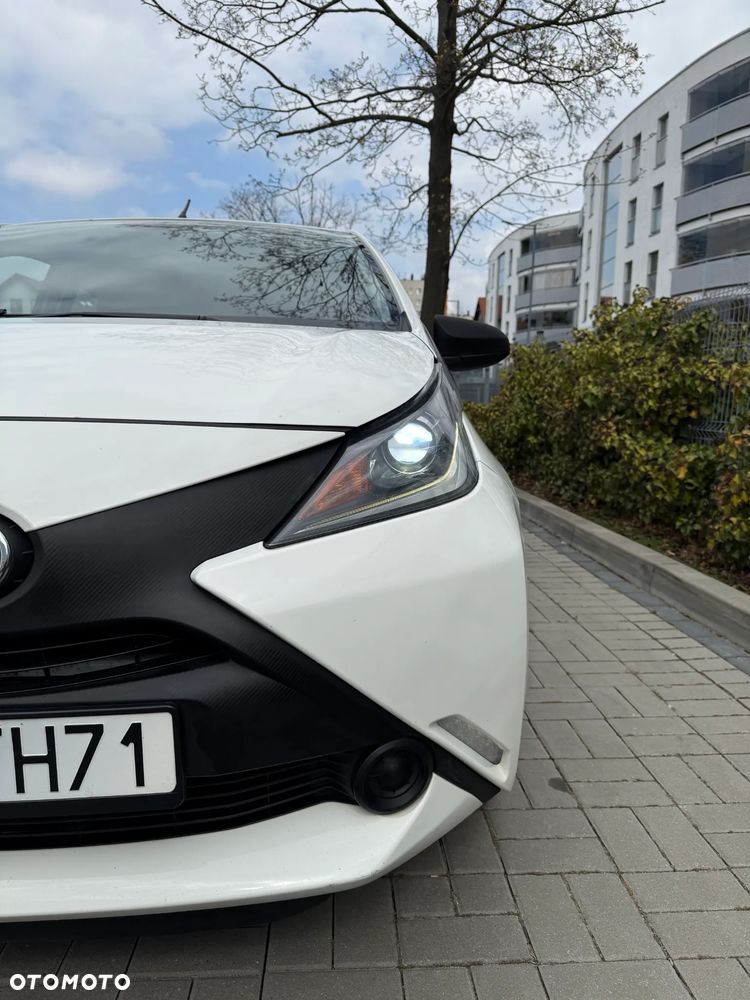 Toyota Aygo 1.0 VVT-i Sprint EU6 - 10