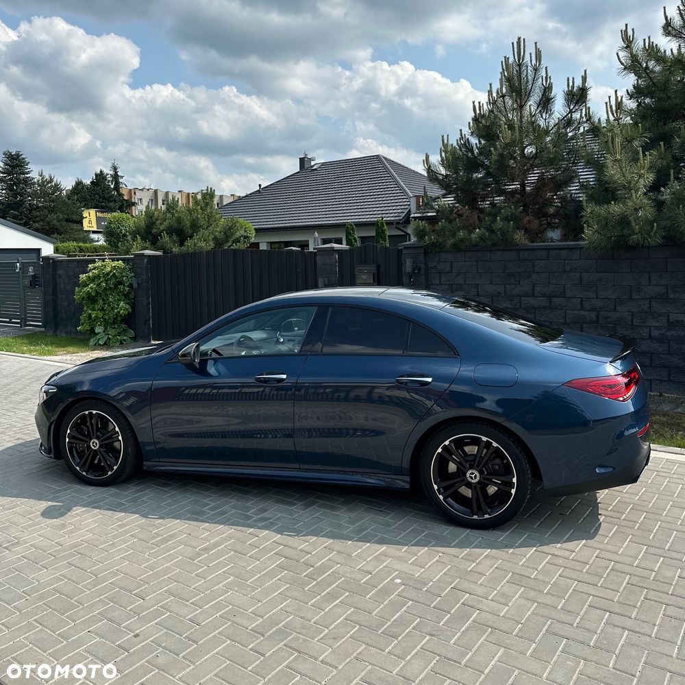 Mercedes-Benz CLA - 4