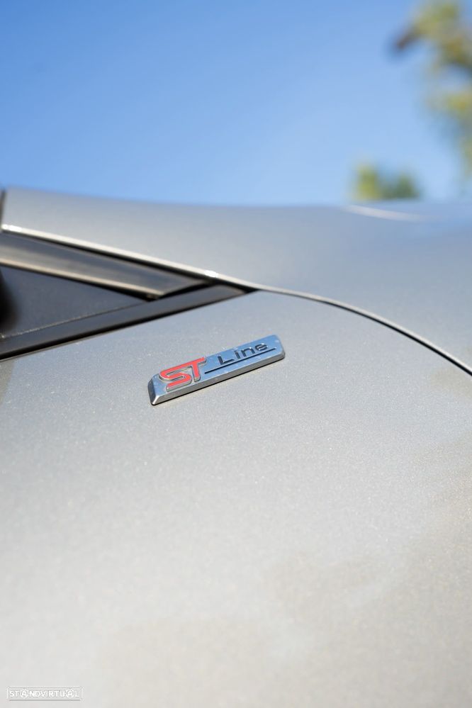 Ford Kuga - 13