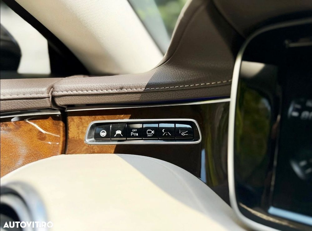 Mercedes-Benz S 500 4MATIC Coupe Aut - 10