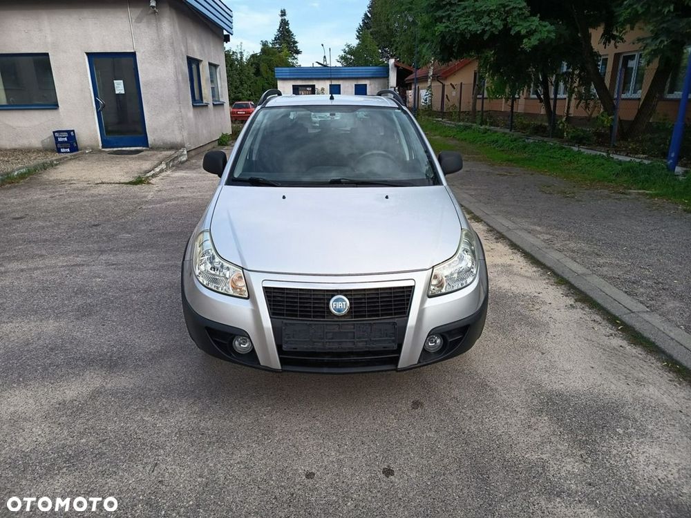 Fiat Sedici - 11