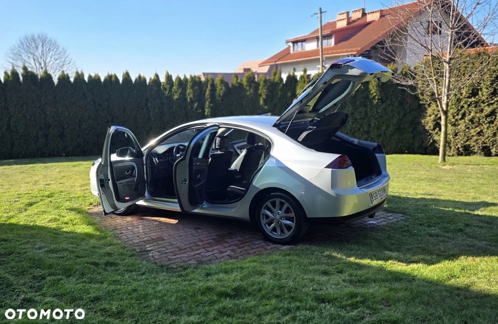 Renault Laguna dCi 110 FAP Limited - 14