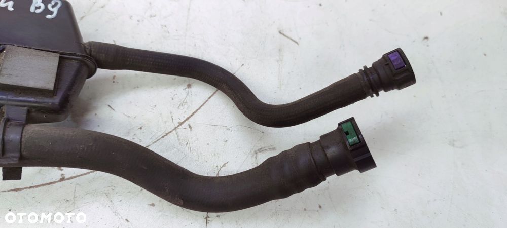 WLEW PŁYNU ADBLUE AUDI A4 B9 A5 8W6131963B - 3