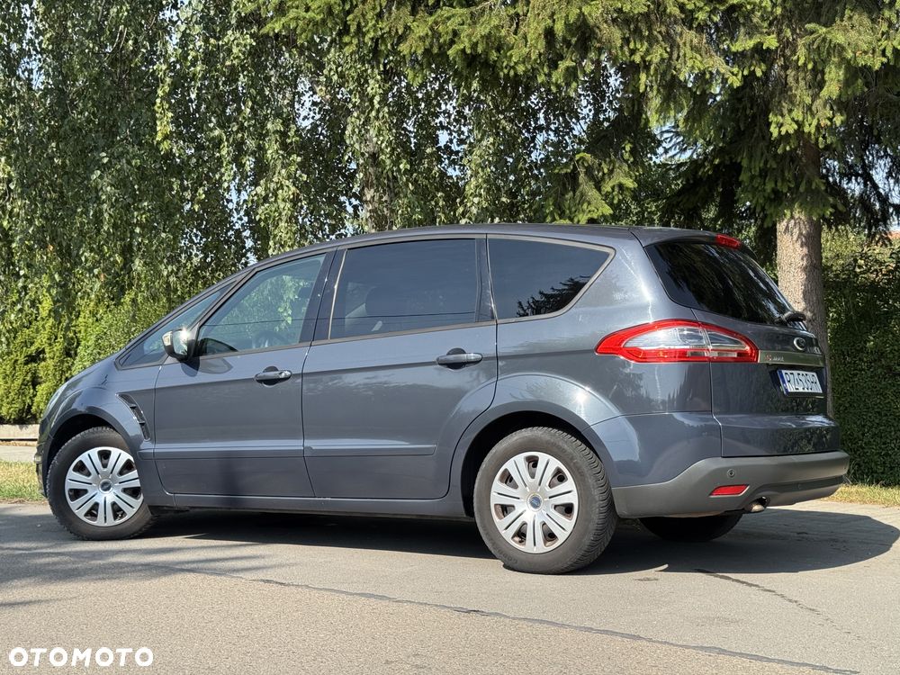 Ford S-Max - 7