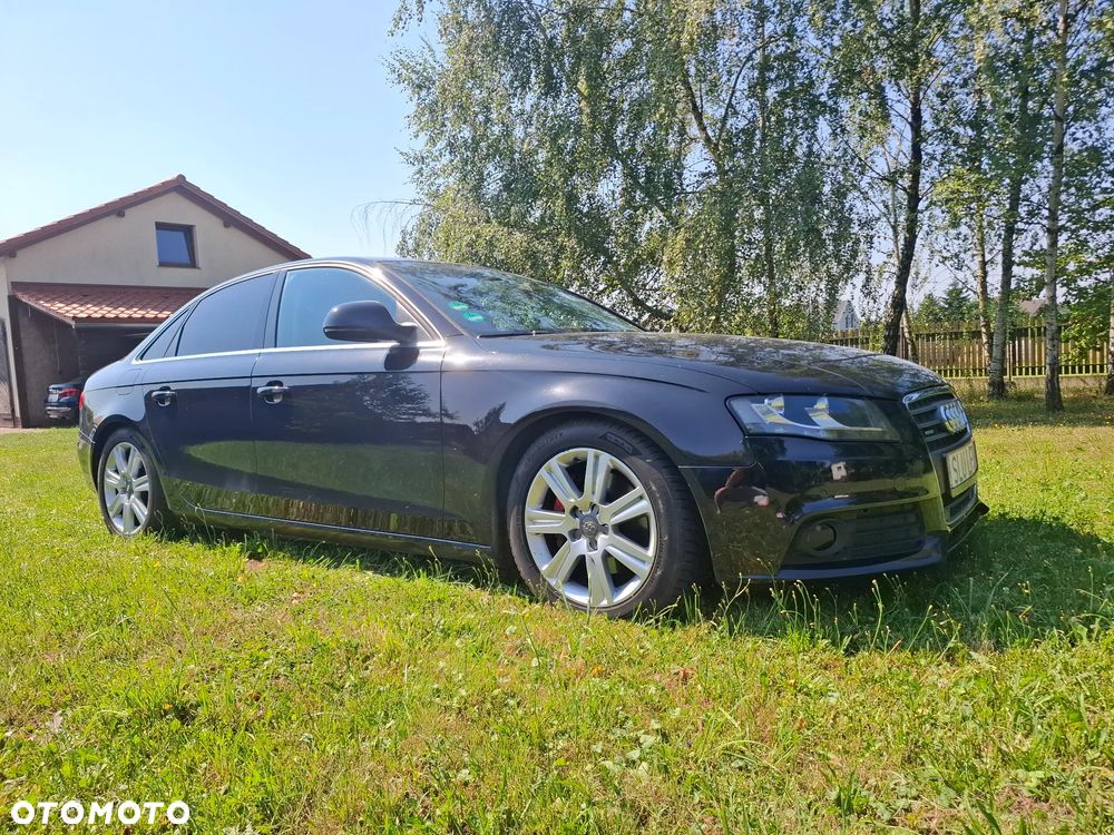 Audi A4 Limousine 3.2 FSI quattro tiptronic Ambition - 3