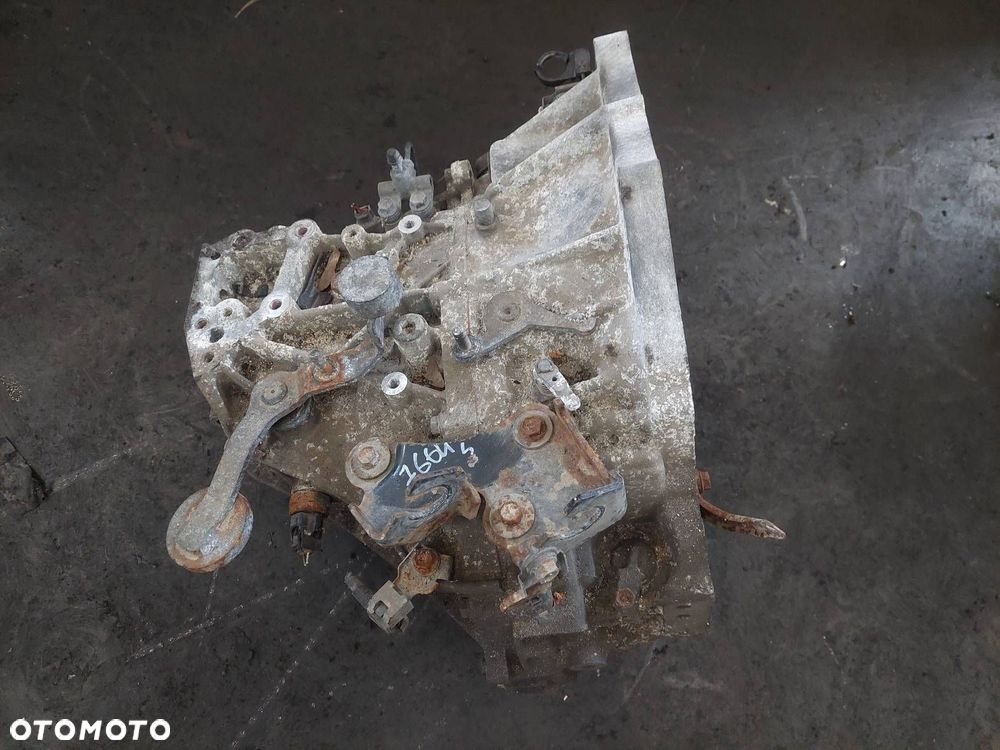 SKRZYNIA BIEGÓW TOYOTA YARIS II 1.33 16V MANUAL 6 BIEGÓW - 5