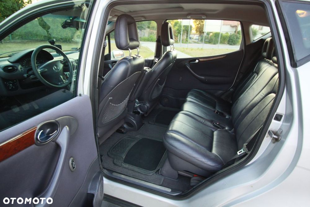 Mercedes-Benz Klasa A 160 Elegance - 11