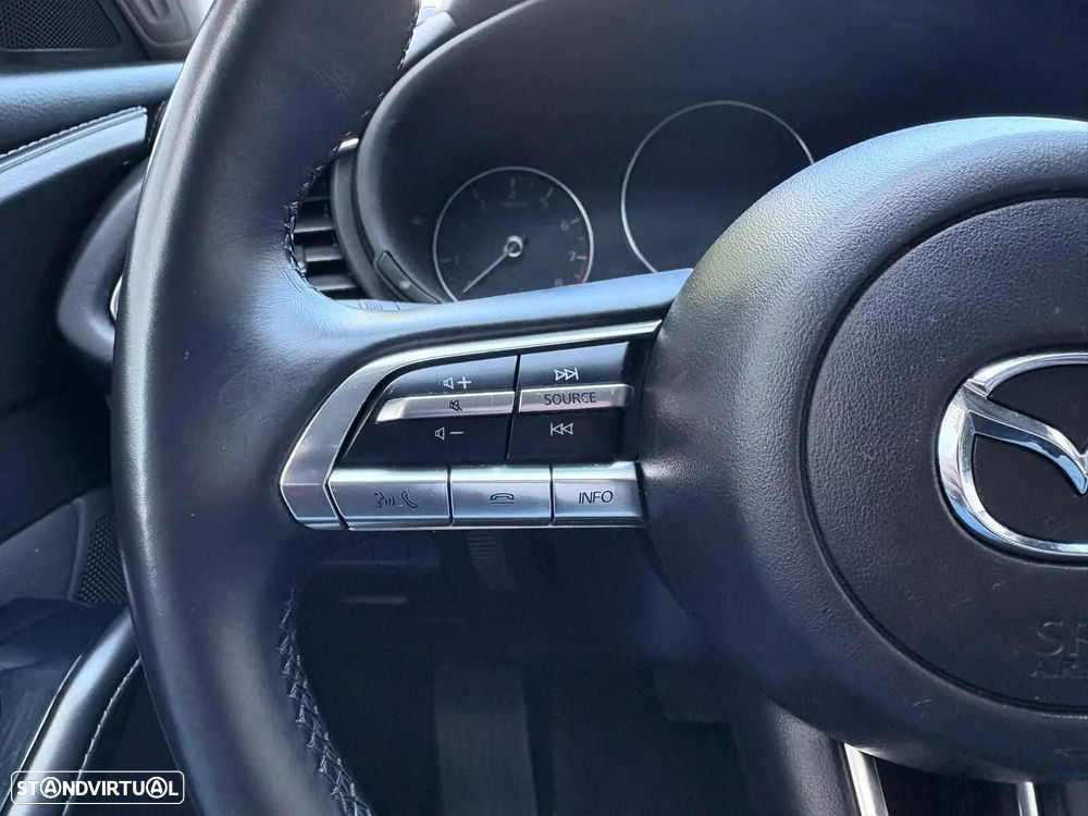 Mazda CX-30 2.0 Sky-G Evolve AT i-Active - 37