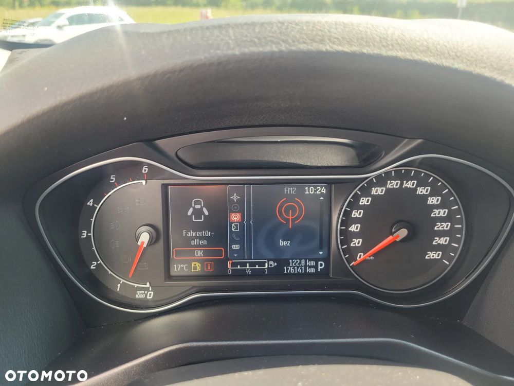 Ford Mondeo 2.0 TDCi Titanium X - 33