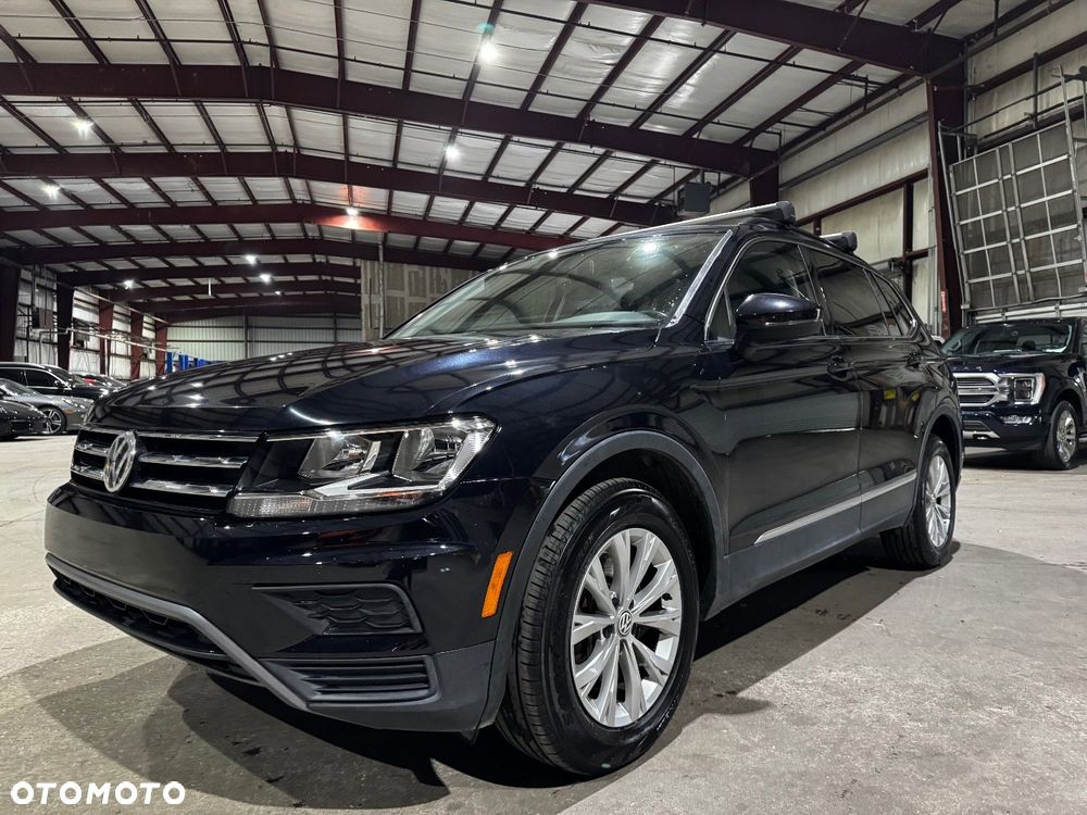 Volkswagen Tiguan - 2