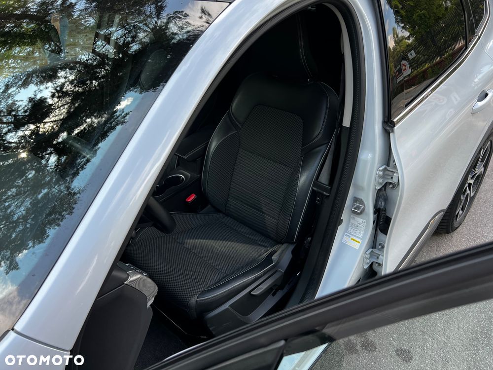 Renault Arkana 1.6 E-TECH Zen MMT - 37