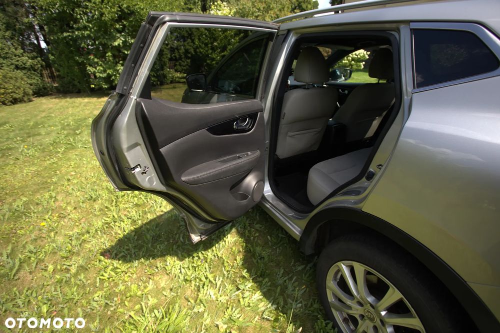 Nissan Qashqai 1.6 dCi 4x4 360 S&S - 10