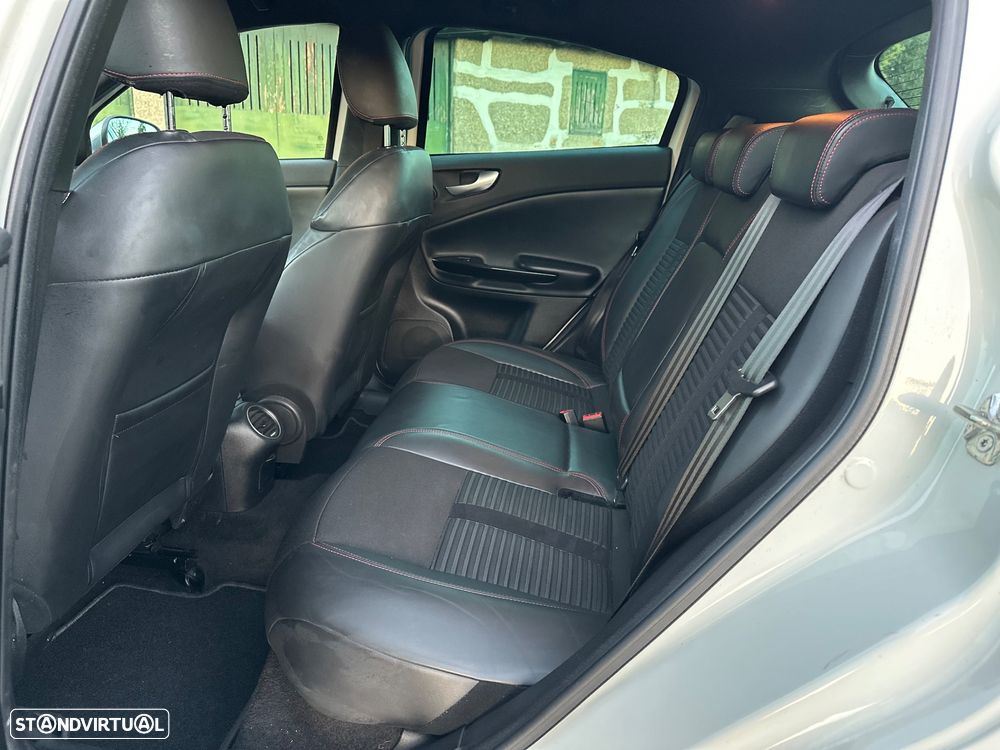 Alfa Romeo Giulietta 1.6 JTDm Progression - 33