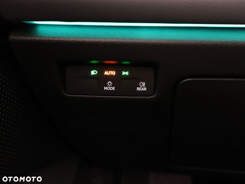 Volkswagen Passat Variant 1.5 TSI EVO Business - 39