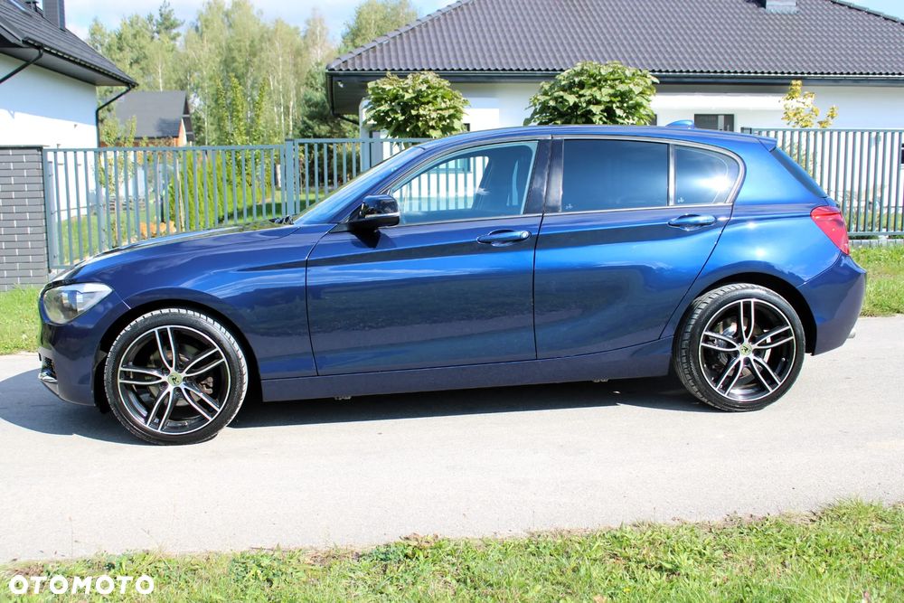 BMW Seria 1 120d Sport Line - 3