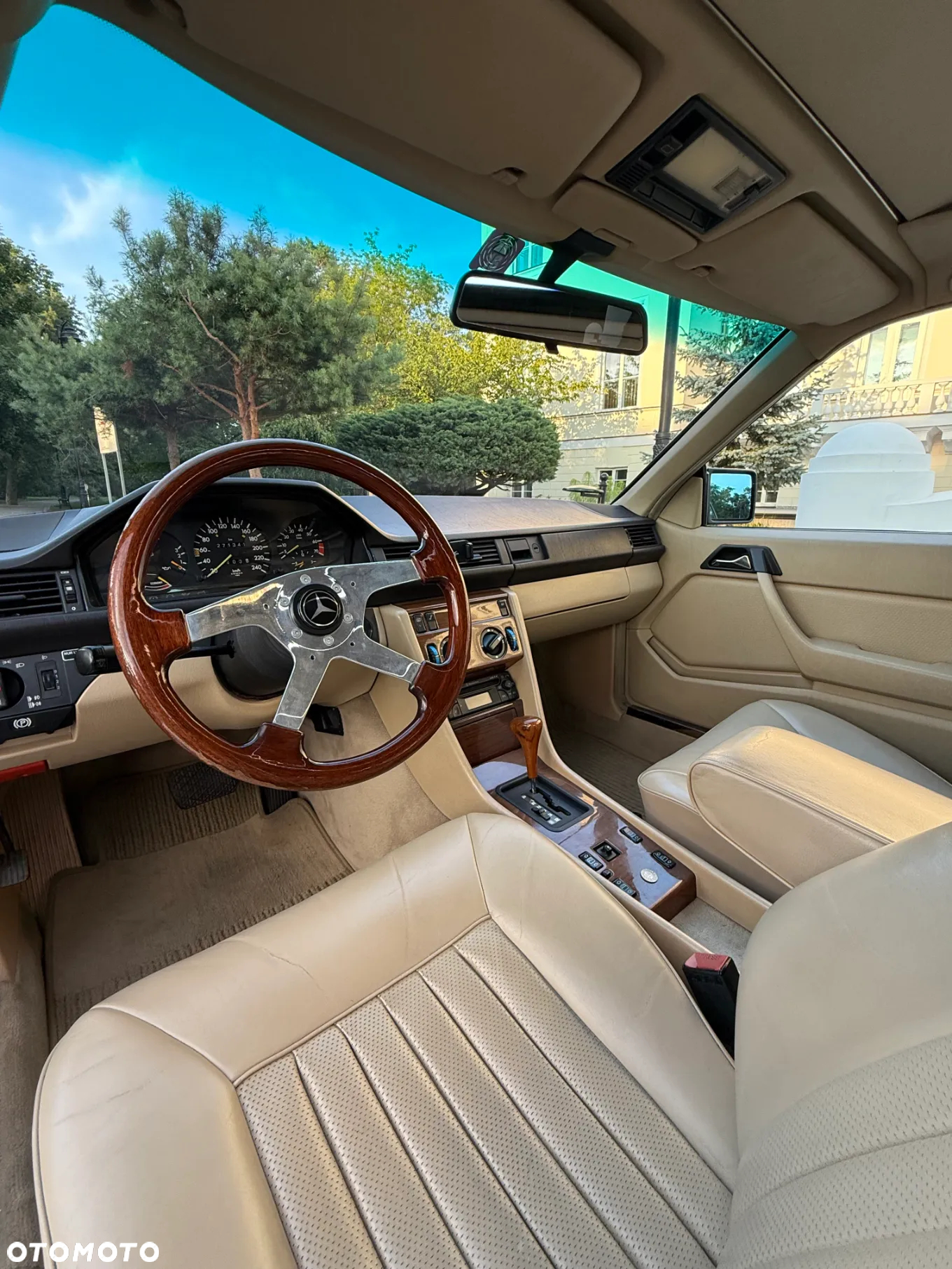 Mercedes-Benz W124 (1984-1993) - 9
