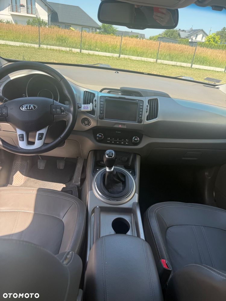 Kia Sportage 2,0 CRDI AWD Vision - 7