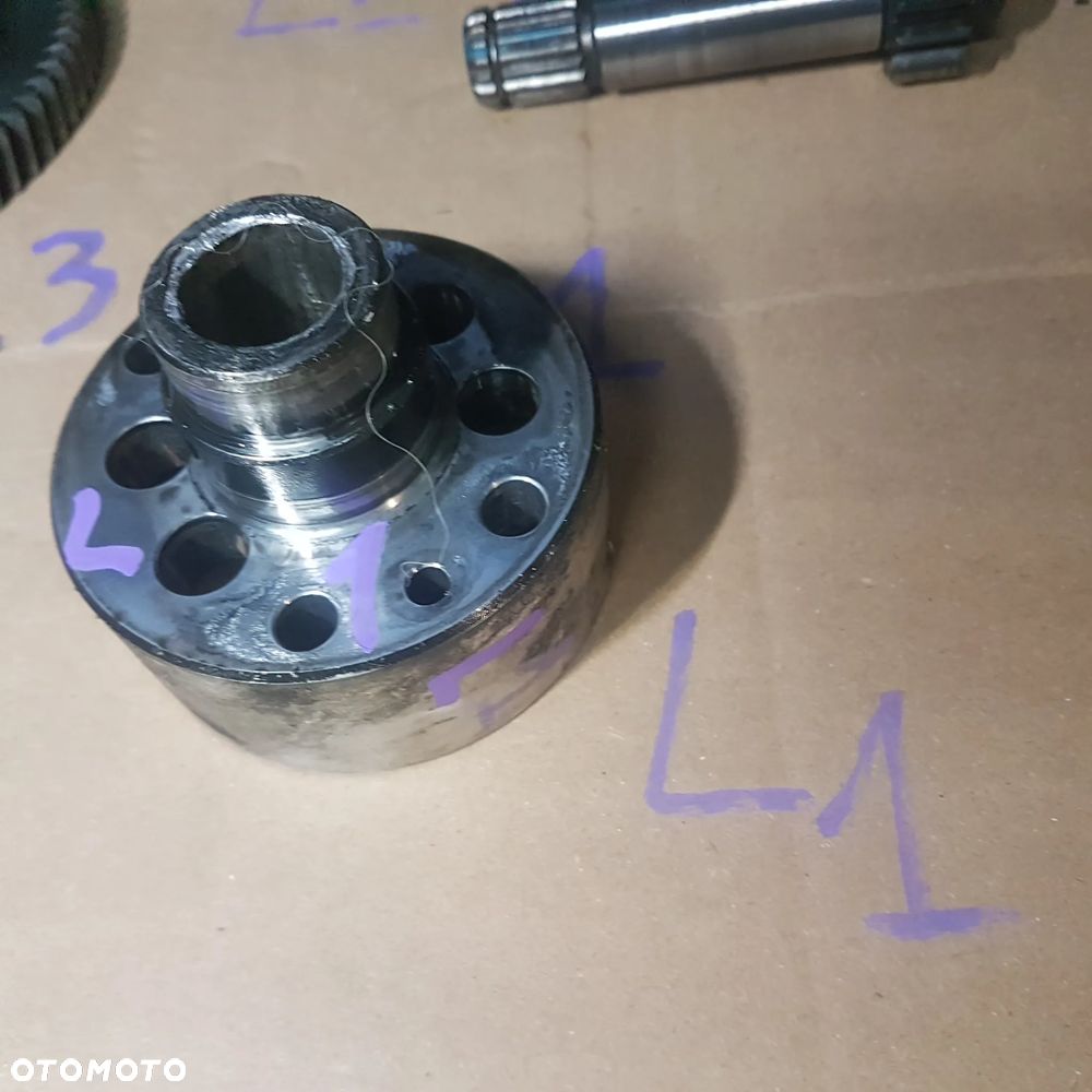 frez koło śruba podkładka napęd z mechanizm różnicowy skrzynia  aixam ligier prima microcar jdm belier casalini chatenet erad grecav eke tasso bingo optima ambra xtoo vova js xoo beliliner due lyra virgo mc1 mc2 mgo aloes titane albizia simpa abaca erad spacia aurora atol vario opale divane sulky ydea m10 m14 m20 barooder speedino ch26 ch30 - 37
