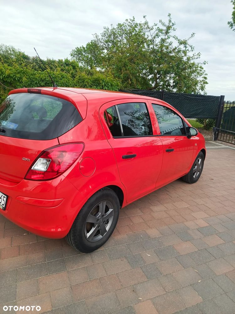 Opel Corsa - 8