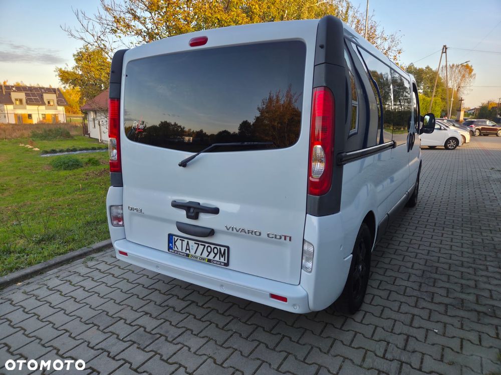 Opel Vivaro 2014 photo 3