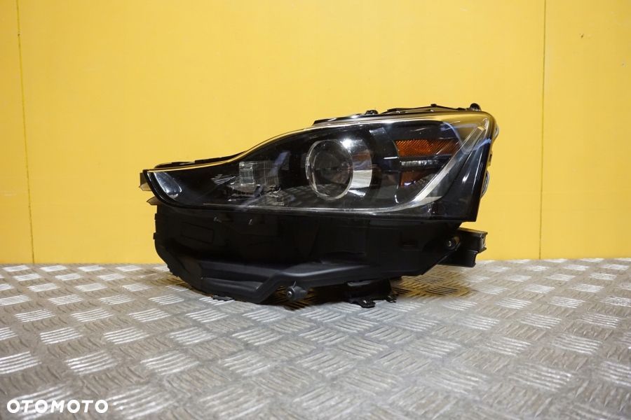 LEXUS IS IS200T IS300H 2017- REFLEKTOR LAMPA FULL LED LEWA USA - 1