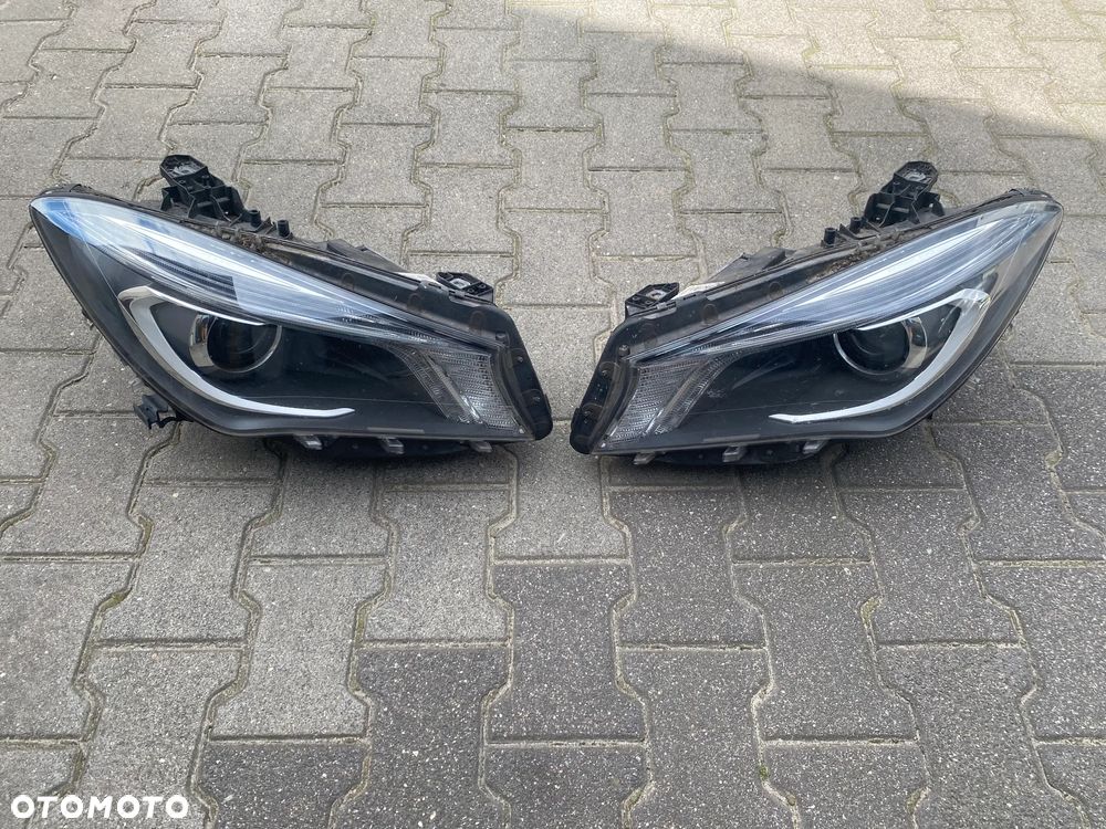 mercedes cla 117 lampy bixenon prawa lewa moduly komplet - 1