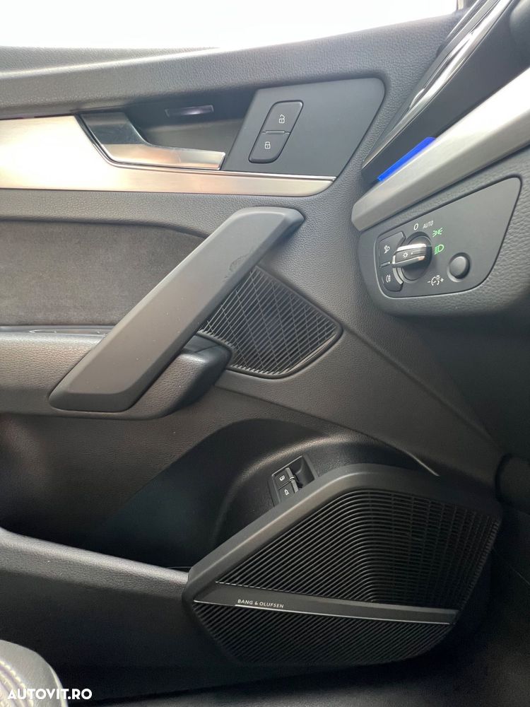 Audi Q5 55 TFSI e quattro S tronic PHEV S Line - 20