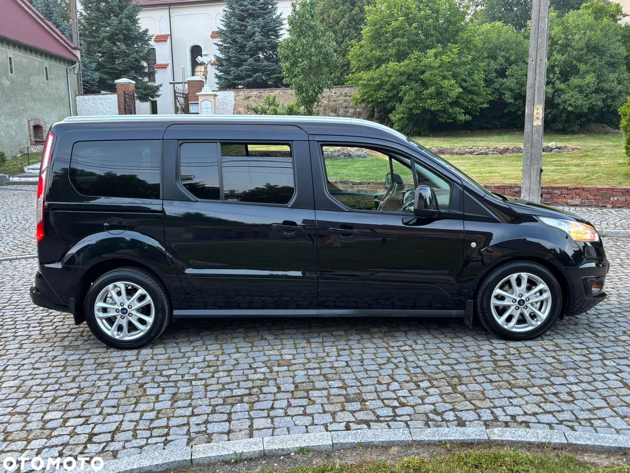 Ford Tourneo Connect - 4